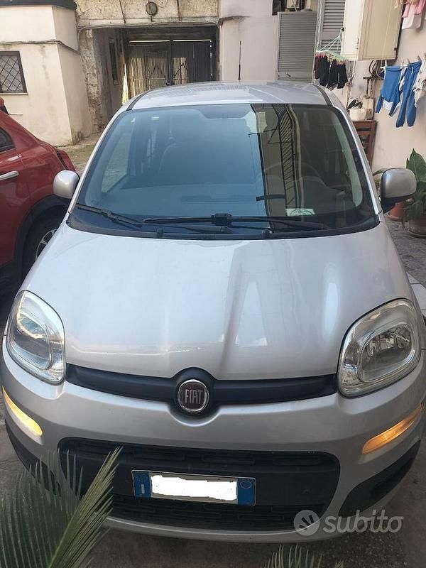 Usata Fiat Panda 69 CV (50 kW) 2018 Grigio Berlina