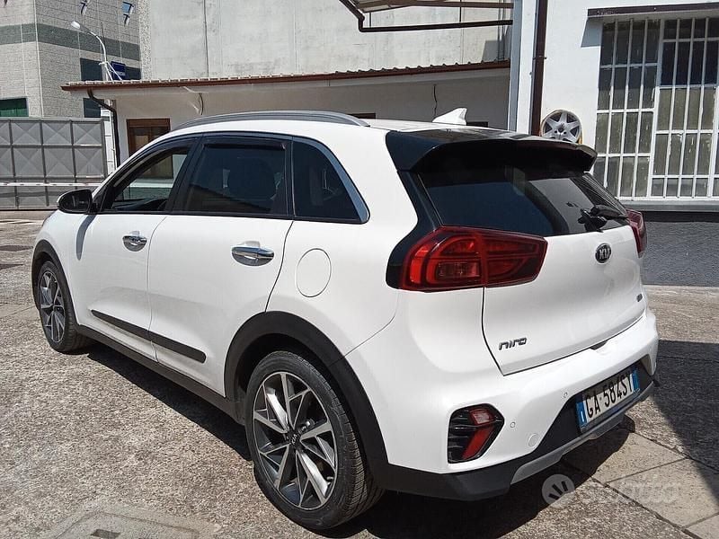 Usata Kia Niro 105 CV (77 kW) 2020 Bianco SUV