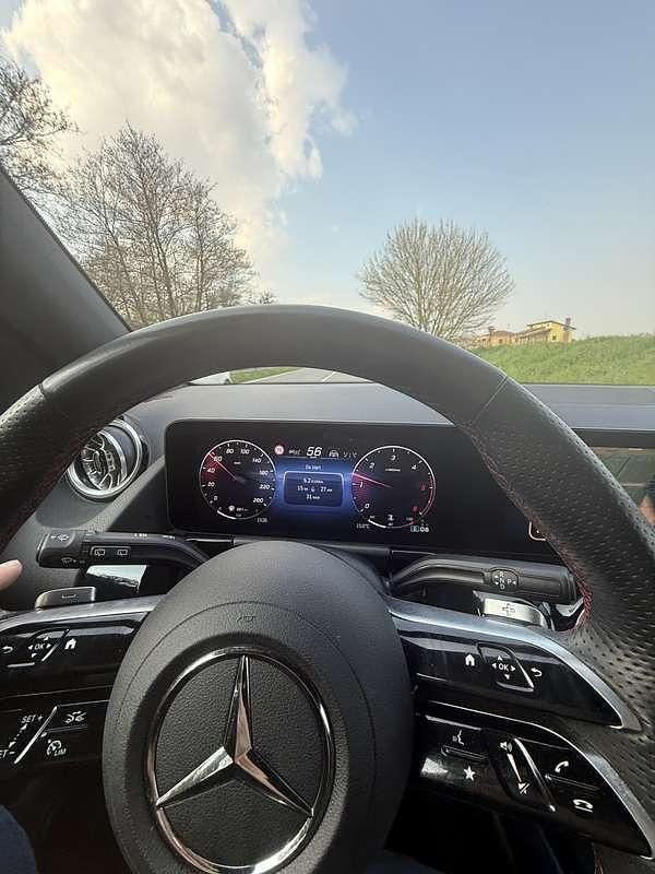 Usata Mercedes GLA200 Advanced 150 CV (110 kW) 2024 SUV