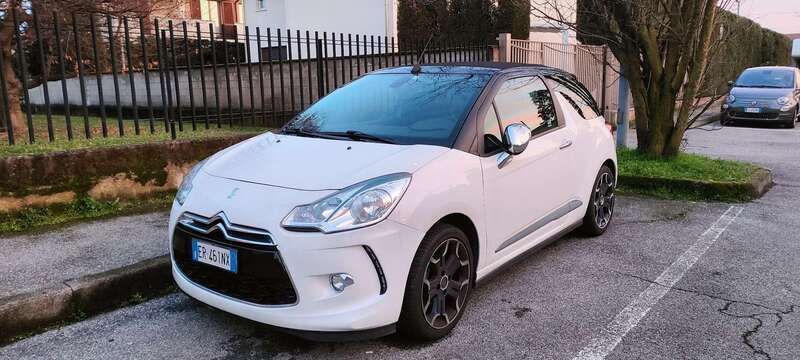 Usata 2013 Citroën DS3 Cabriolet So Chic Cabrio | 6000 € - Immagine 1/4