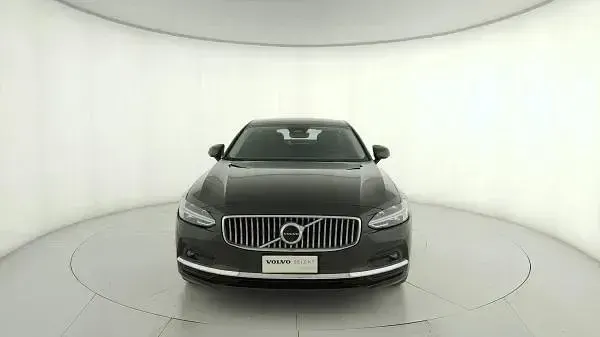Usata Volvo S90 Plus 197 CV (144 kW) 2024 Grigio Berlina