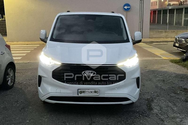 Usata Ford Transit Custom Titanium 136 CV (100 kW) 2025 Bianco Furgone