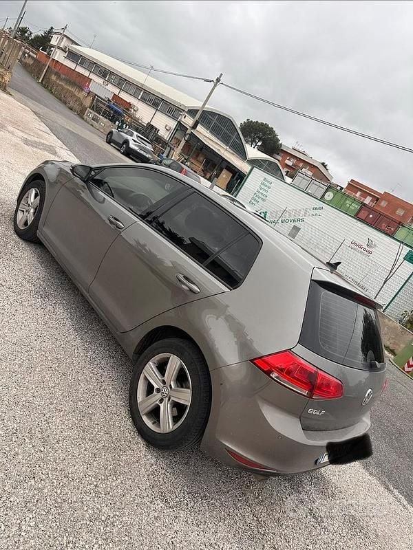 Usata VW Golf VII 110 CV (80 kW) 2015 Grigio Berlina