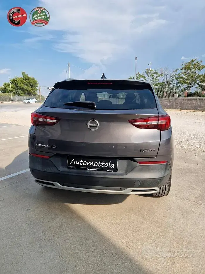 Usata Opel Grandland X 131 CV (96 kW) 2019 Grigio SUV