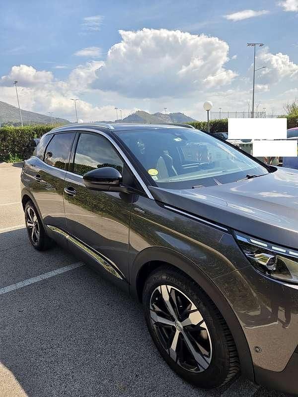 Usata Peugeot 3008 GT-line 131 CV (96 kW) 2019 Grigio SUV
