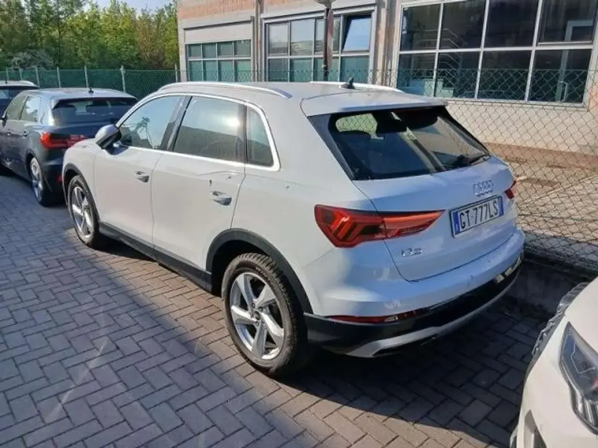 Usata Audi Q3 Advanced 150 CV (110 kW) 2024 Bianco SUV
