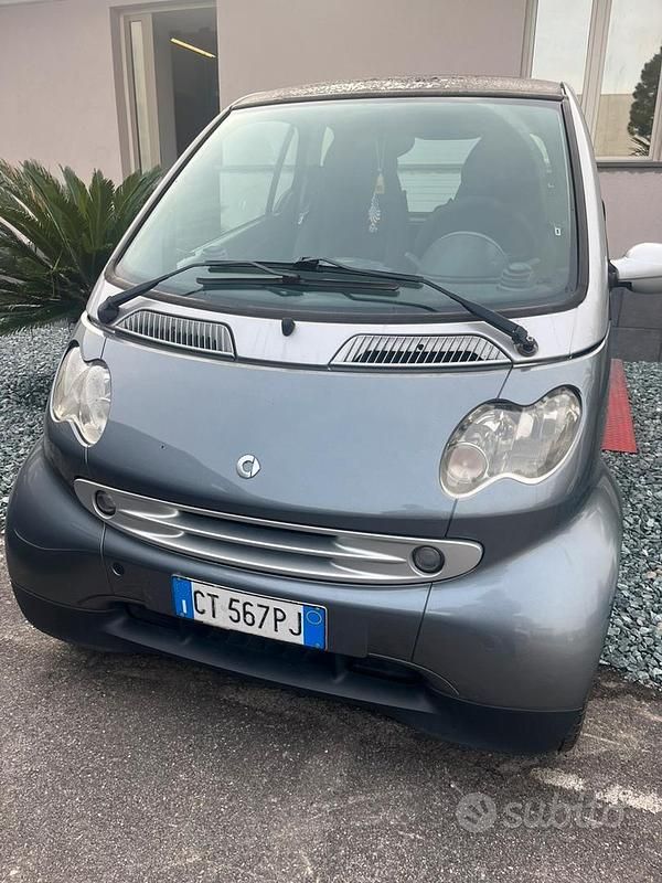 Grigio Usata 2005 Smart ForTwo Coupé Coupé | 1200 € - Immagine 1/4