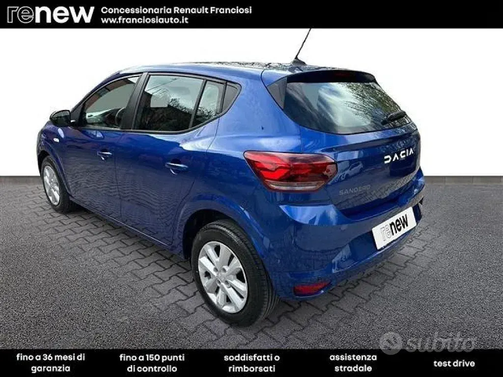 Usata Dacia Sandero Expression 91 CV (66 kW) 2023 Blu scuro