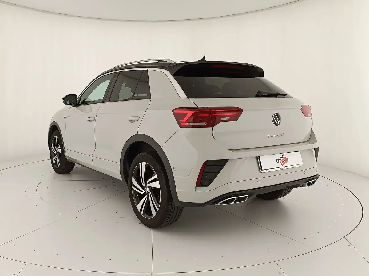 Usata VW T-Roc R-line 150 CV (110 kW) 2023 Ascot grey nero SUV