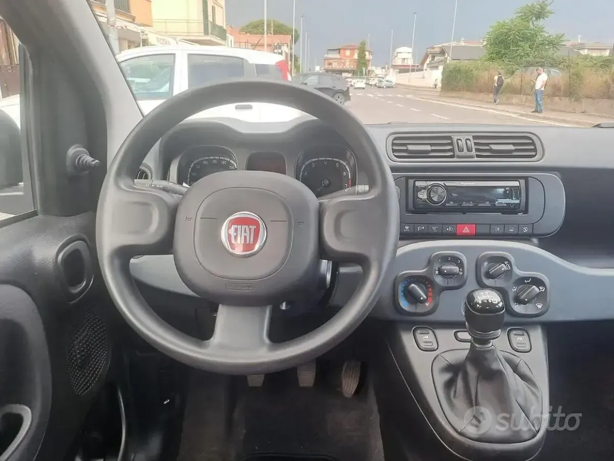 Usata Fiat Panda 69 CV (50 kW) 2022 Grigio Utilitaria