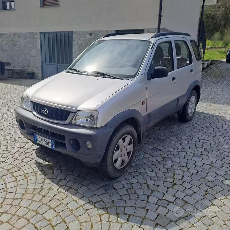 Usata Daihatsu Terios 2003 SUV