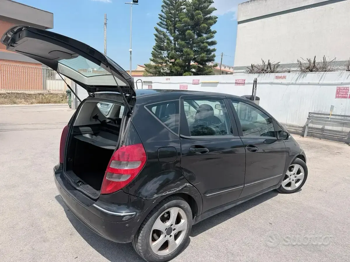 Usata Mercedes A180 2007 Nero Utilitaria