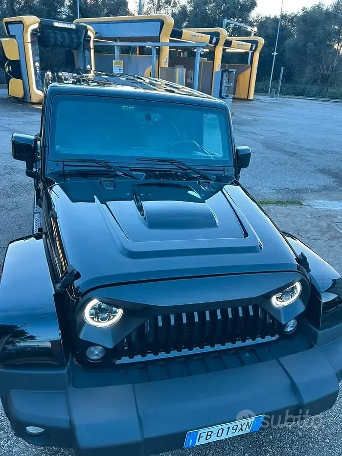 Usata Jeep Wrangler Sahara 200 CV (147 kW) 2015 SUV