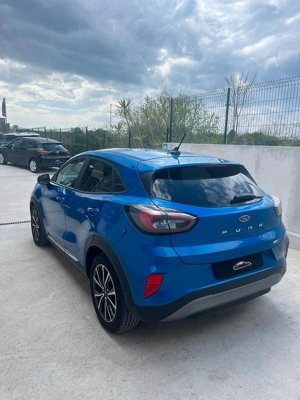 Usata Ford Puma Titanium 125 CV (91 kW) 2020 Blu SUV