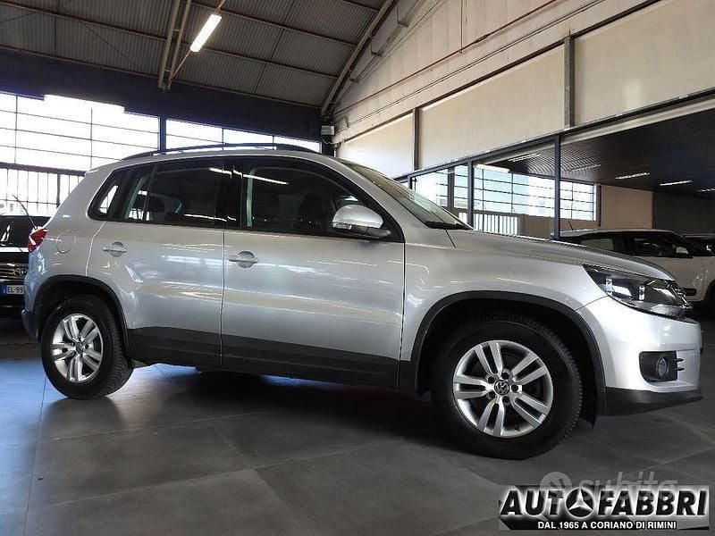 Usata VW Tiguan Sportline 110 CV (80 kW) 2014 Argento SUV
