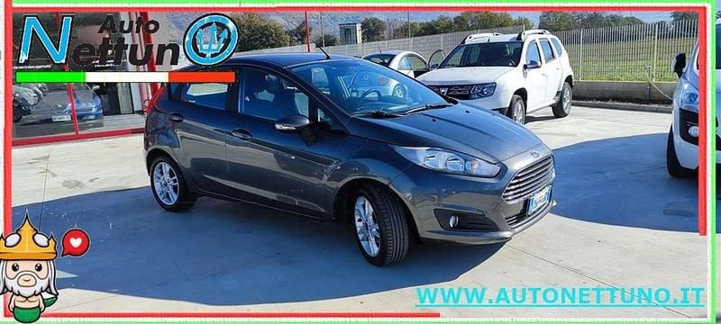 Second-hand Ford Fiesta Titanium 75 CP (55 kW) 2015 Gri Berlinǎ