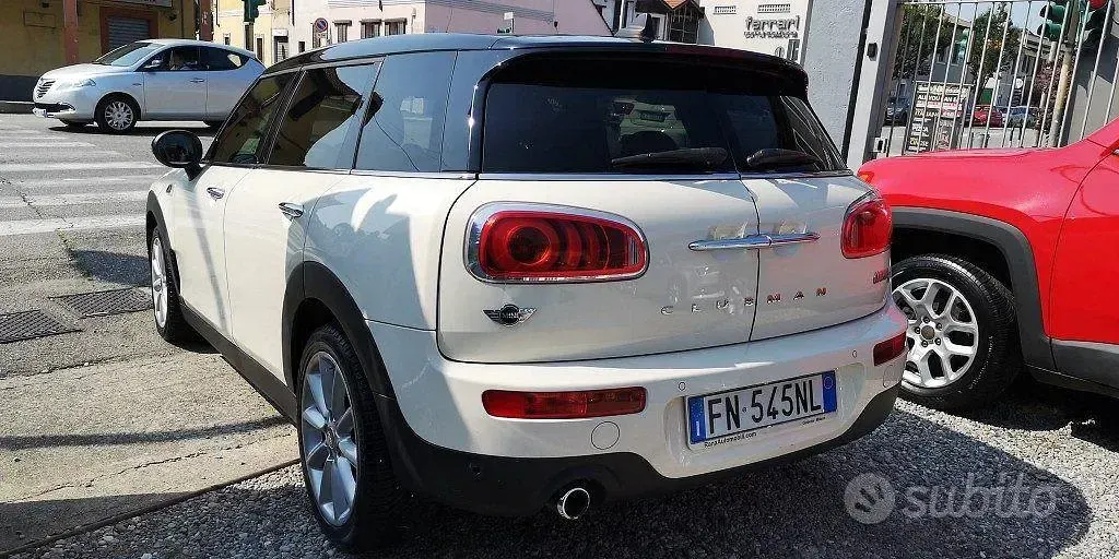 Usata Mini Cooper D Clubman Business 150 CV (110 kW) 2017 Bianco Station wagon