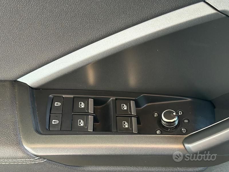 Usata Audi Q3 S-Line 190 CV (139 kW) 2019 Bianco SUV