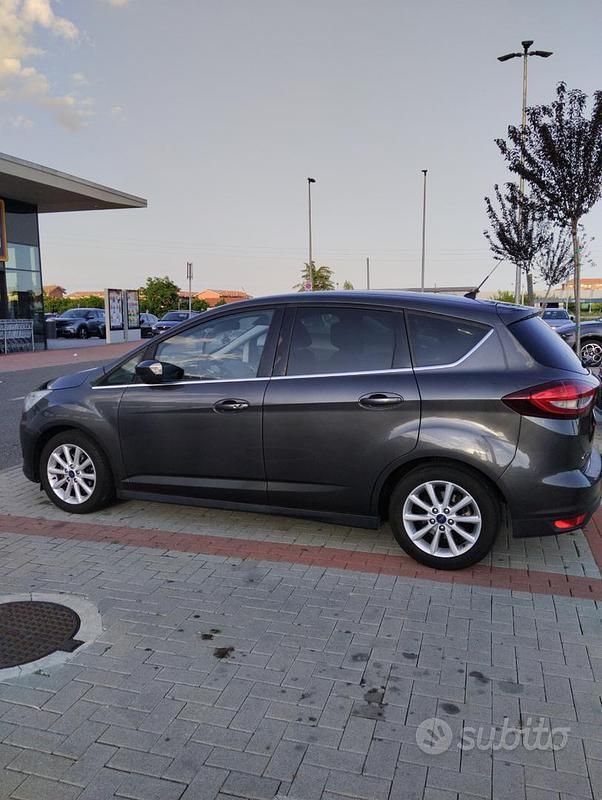 Usata Ford C-MAX Titanium X 120 CV (88 kW) 2016 Argento Monovolume