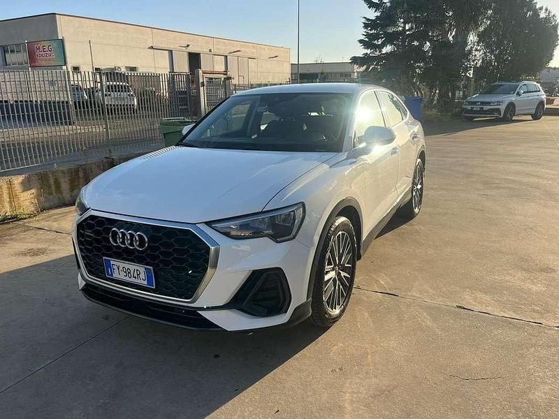 Usata Audi Q3 Sportback Business 150 CV (110 kW) 2019 Bianco SUV