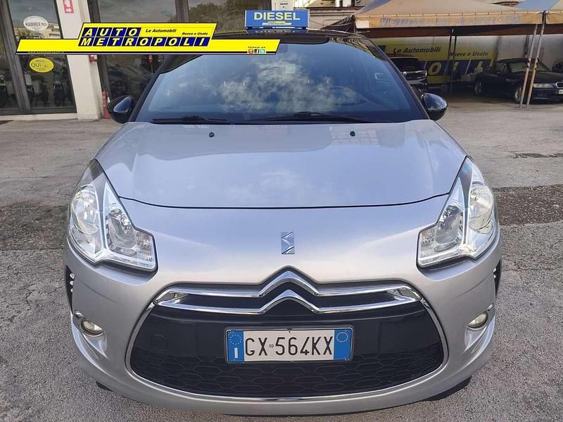 Usata Citroën DS3 So Chic 68 CV (50 kW) 2014 Tetto nero Coupé