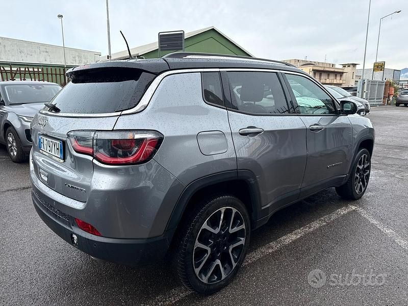 Usata Jeep Compass Limited 140 CV (102 kW) 2017 Grigio SUV