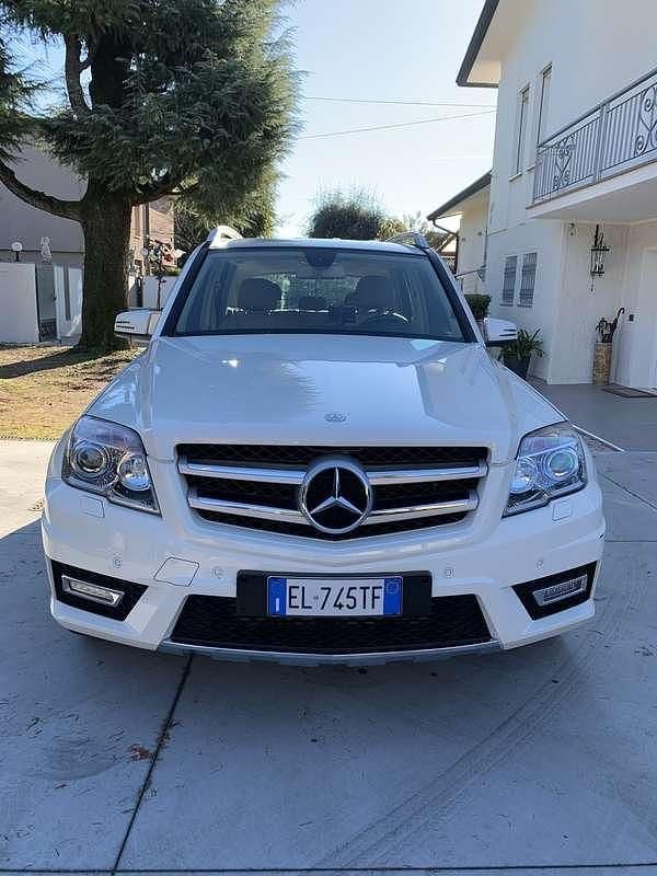 Usata 2012 Mercedes GLK220 Premium SUV | 14.000 € (Buon prezzo) - Immagine 1/4