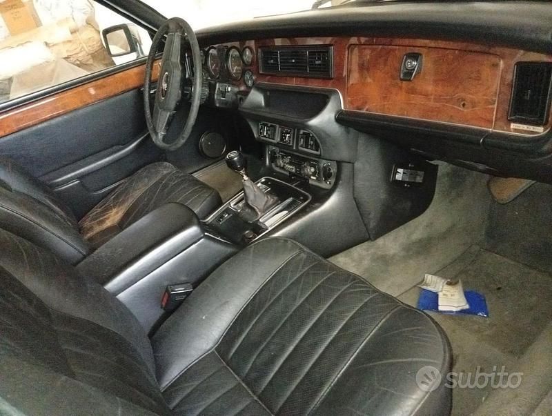 Usata Jaguar XJ6 1981 Verde Berlina