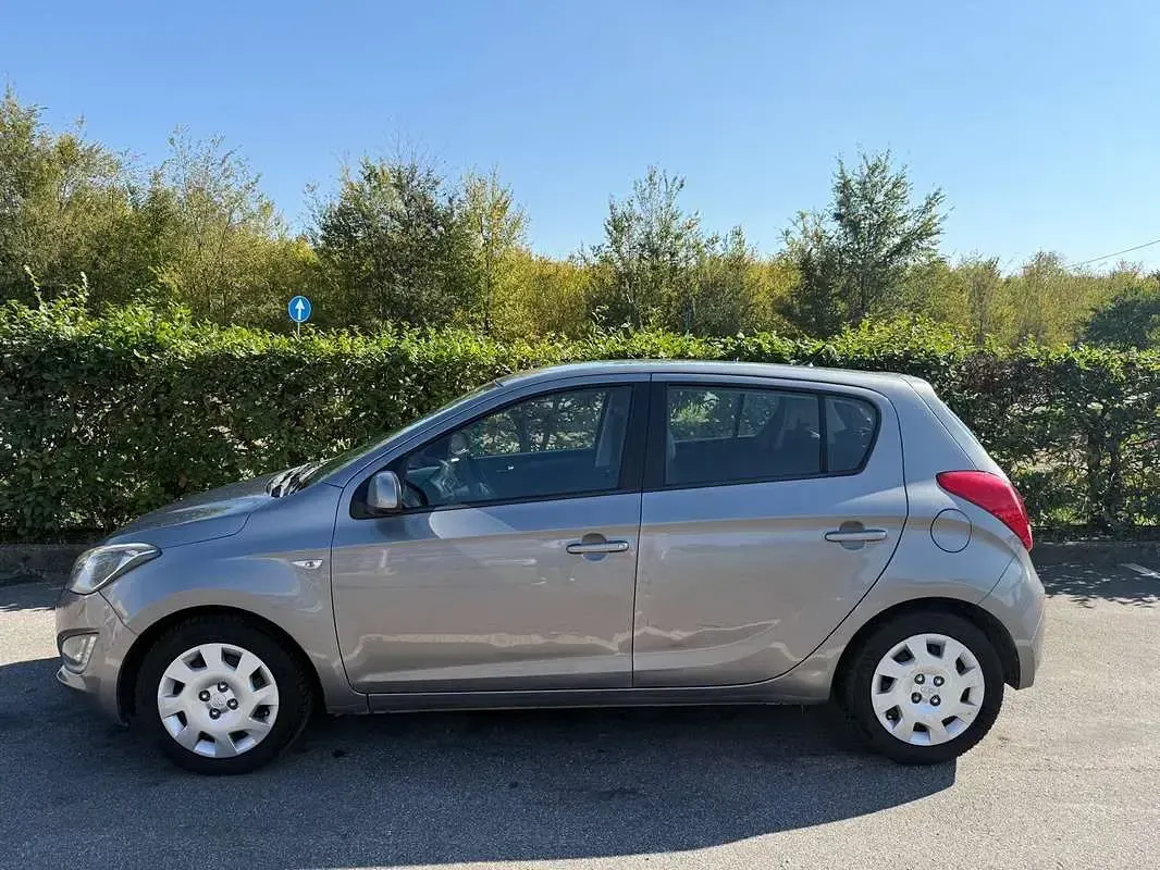 Usata Hyundai i20 86 CV (63 kW) 2013 Utilitaria