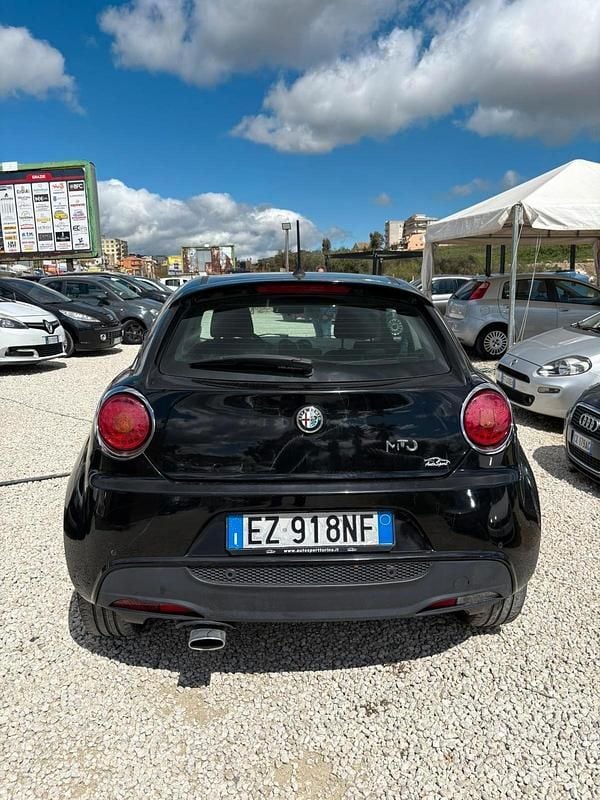 Usata Alfa Romeo MiTo Distinctive 85 CV (62 kW) 2014 Nero Utilitaria