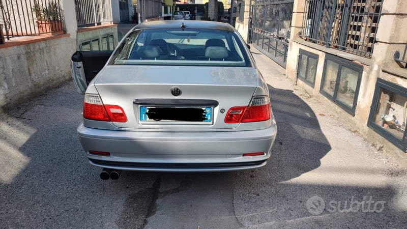 Usato 2000 BMW 320 2.0 Benzin 150 CV (10.000 €)