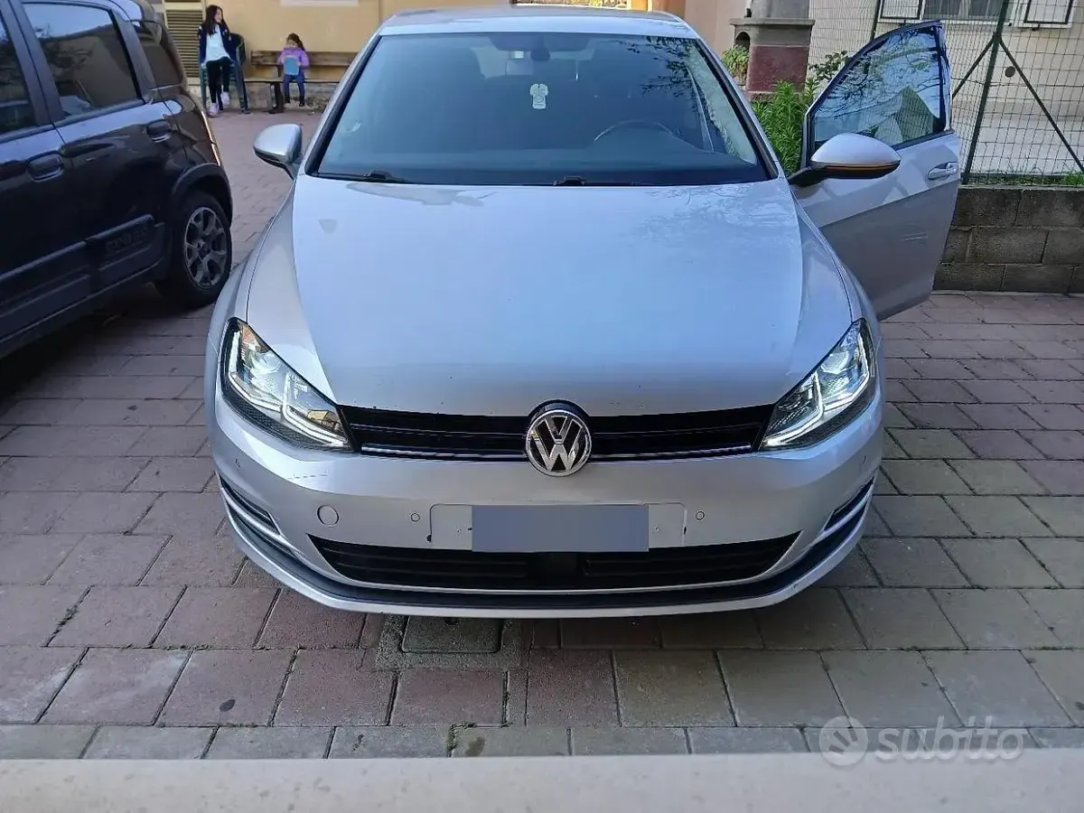 Usata VW Golf VII 110 CV (80 kW) 2015 Grigio Berlina