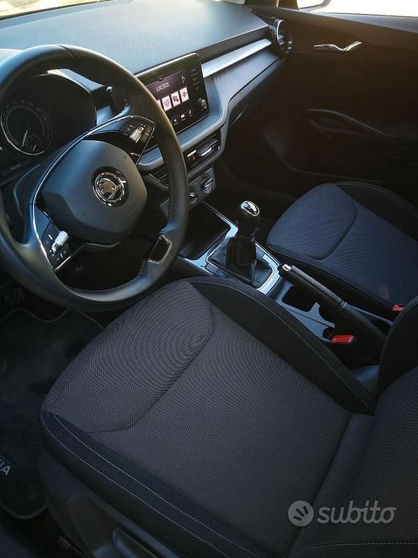 Usata Skoda Fabia 95 CV (69 kW) 2022 Utilitaria