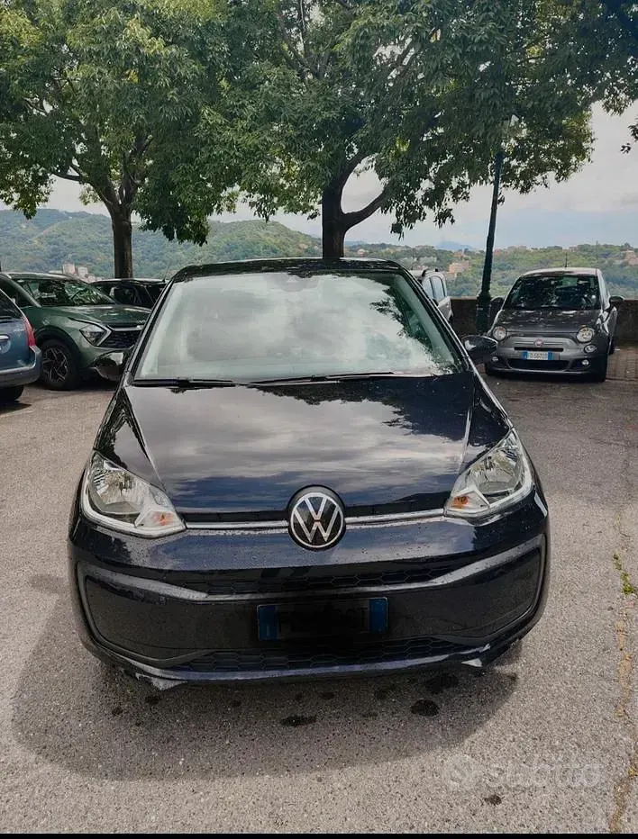 Usata VW up! 60 CV (44 kW) 2020 Nero Utilitaria