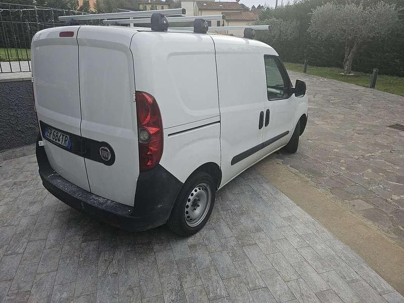 Usata Fiat Doblò Active 90 CV (66 kW) 2013 Monovolume