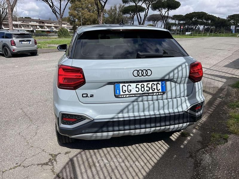 Usata Audi Q2 Ambiente 116 CV (85 kW) 2021 Grigio SUV