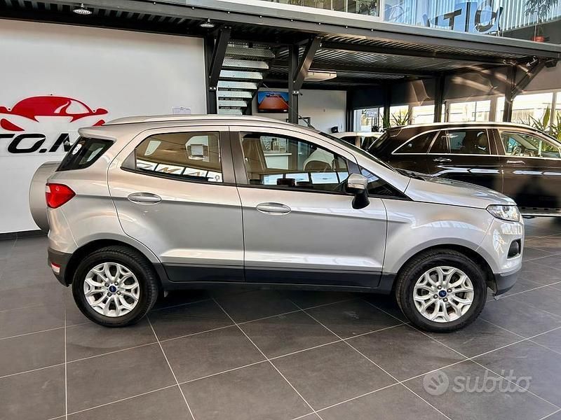 Usata Ford Ecosport Titanium 95 CV (69 kW) 2017 Grigio SUV