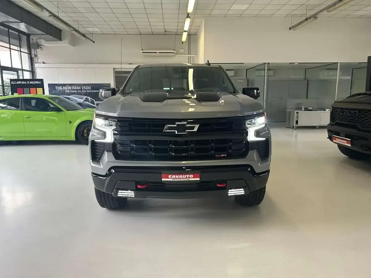 Nuova Chevrolet Silverado LT 420 CV (308 kW) 2026 Grigio SUV