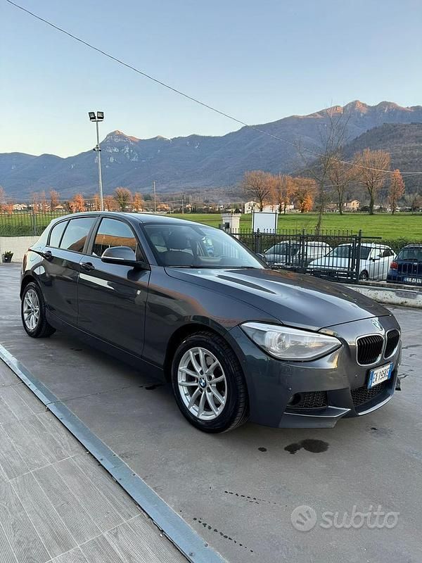 Usata BMW 120 184 CV (135 kW) 2014 Grigio Utilitaria