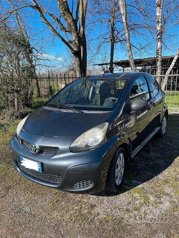 Usata Toyota Yaris 2009 Utilitaria