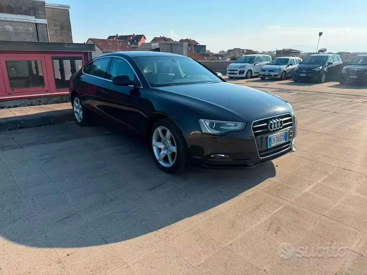 Usata Audi A5 Business 150 CV (110 kW) 2014 Nero Coupé