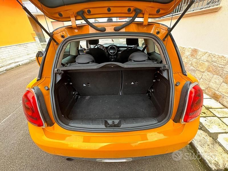 Usata Mini Cooper D 2014 Utilitaria