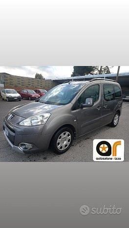 Usata Peugeot Partner 110 CV (80 kW) 2009 Grigio Monovolume