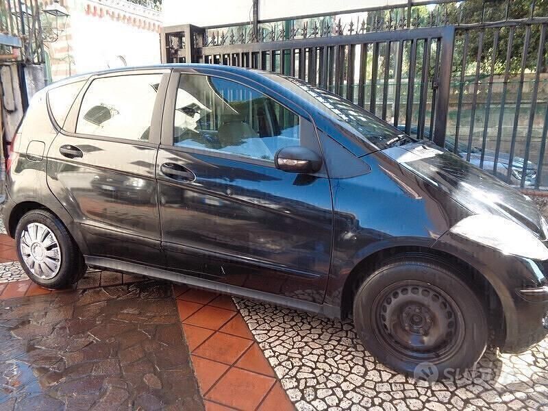 Usata Mercedes A150 95 CV (69 kW) 2007 Nero Berlina