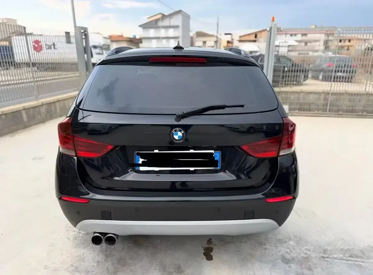 Usata BMW X1 204 CV (150 kW) 2010 Nero SUV