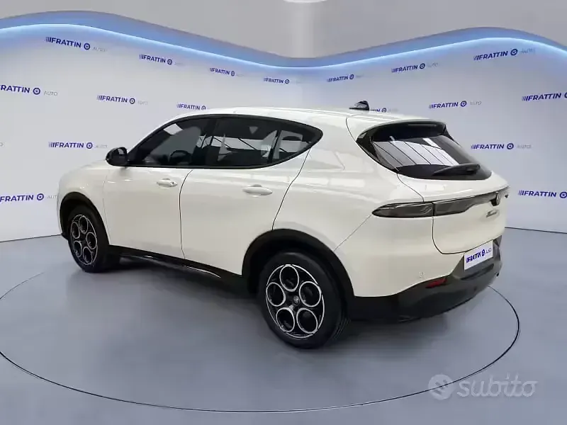 Usata Alfa Romeo Tonale Sprint 131 CV (96 kW) 2024 Bianco alfa SUV