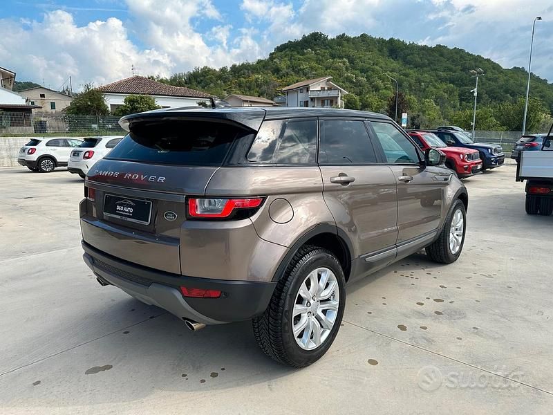 Usata Land Rover Range Rover evoque HSE 150 CV (110 kW) 2018 Grigio SUV