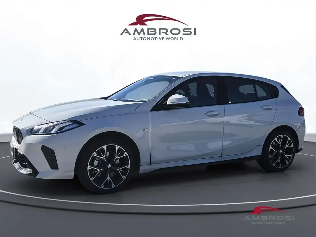 Gebraucht BMW 118 M Sport 150 PS (110 kW) 2025 Kleinwagen