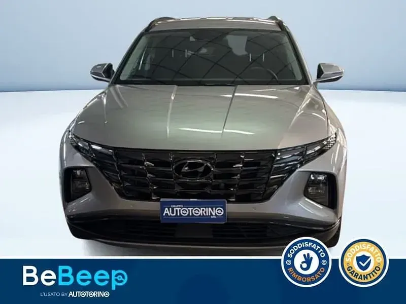 Usata Hyundai Tucson 180 CV (132 kW) 2022 Argento metallizzato SUV