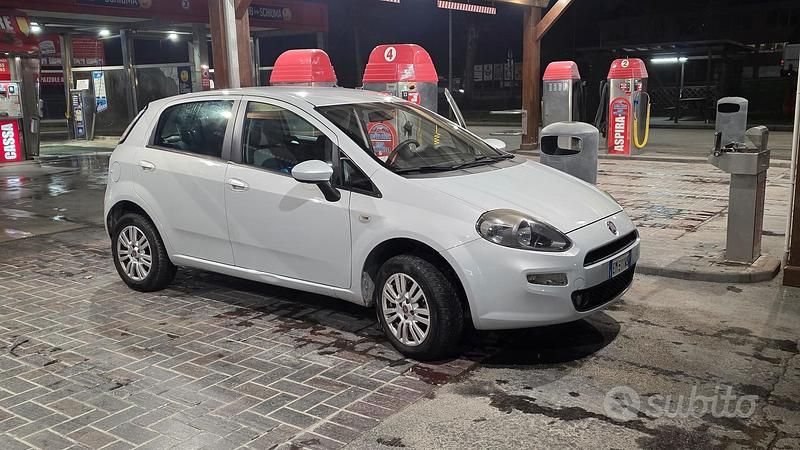 Usata Fiat Punto 2012 Bianco Utilitaria